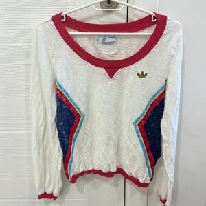 Adidas thin sweater. Sample! Size 36/fits like a small.